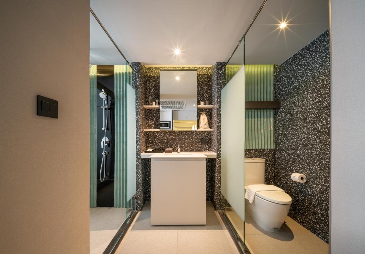 Seekers Finders Rama IV Hotel Surestay Collection By BW Bangkok Exterior photo
